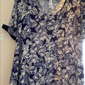 LuLaRoe Perfect T